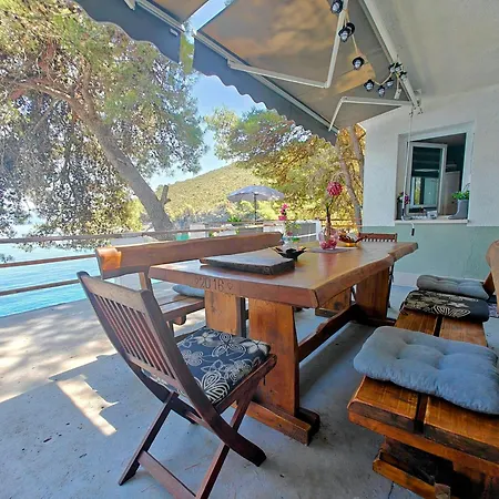 Robinson House Destina Holiday home