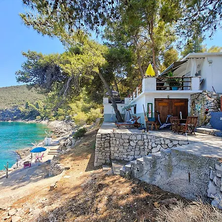 Robinson House Destina