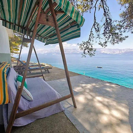 Holiday home Robinson House Destina Bogomolje