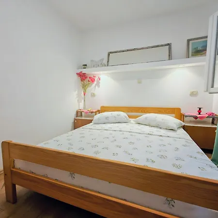 Robinson House Destina בית נופש *
